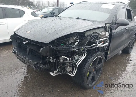 2017 Porsche Cayenne E-Hybrid S Platinum Edition z USA, uszkodzony, nr VIN WP1AE2A23HLA74670